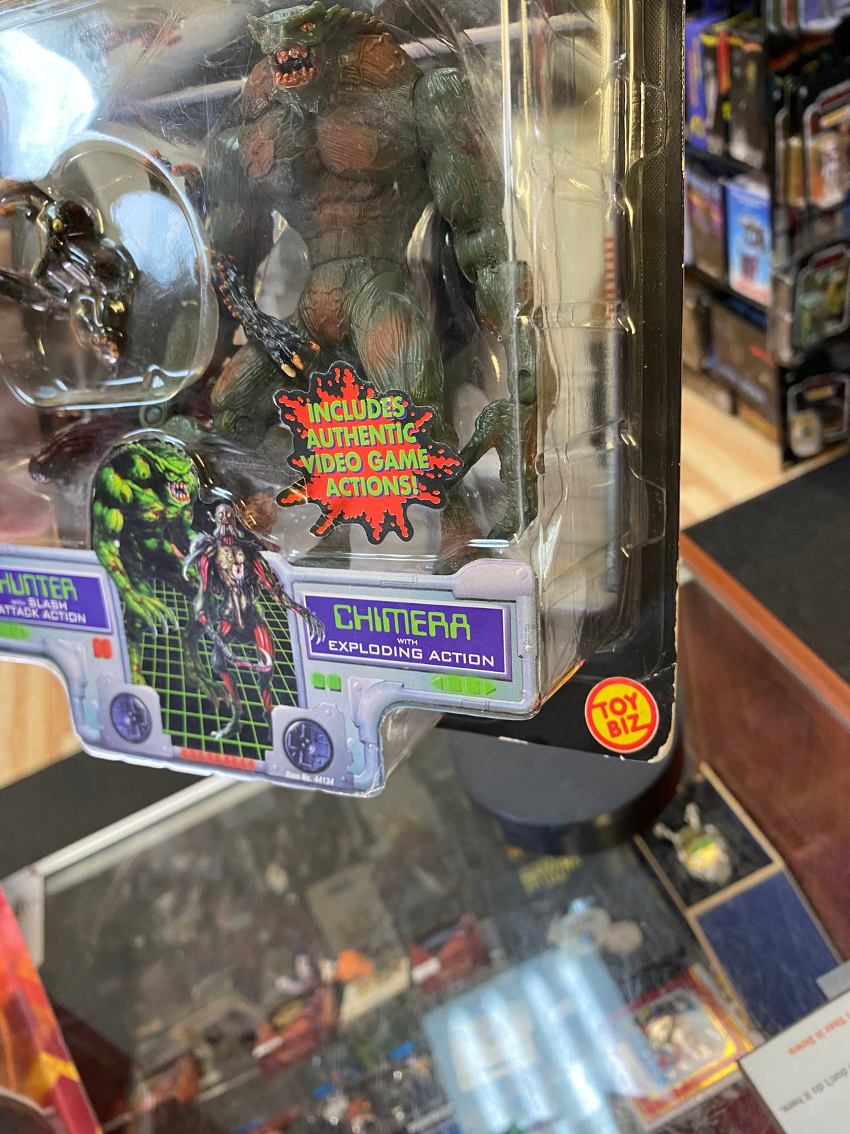 Hunter & Chimera (Vintage Resident Evil, Toybiz) SEALED product image 9, provided for visual reference and product detail