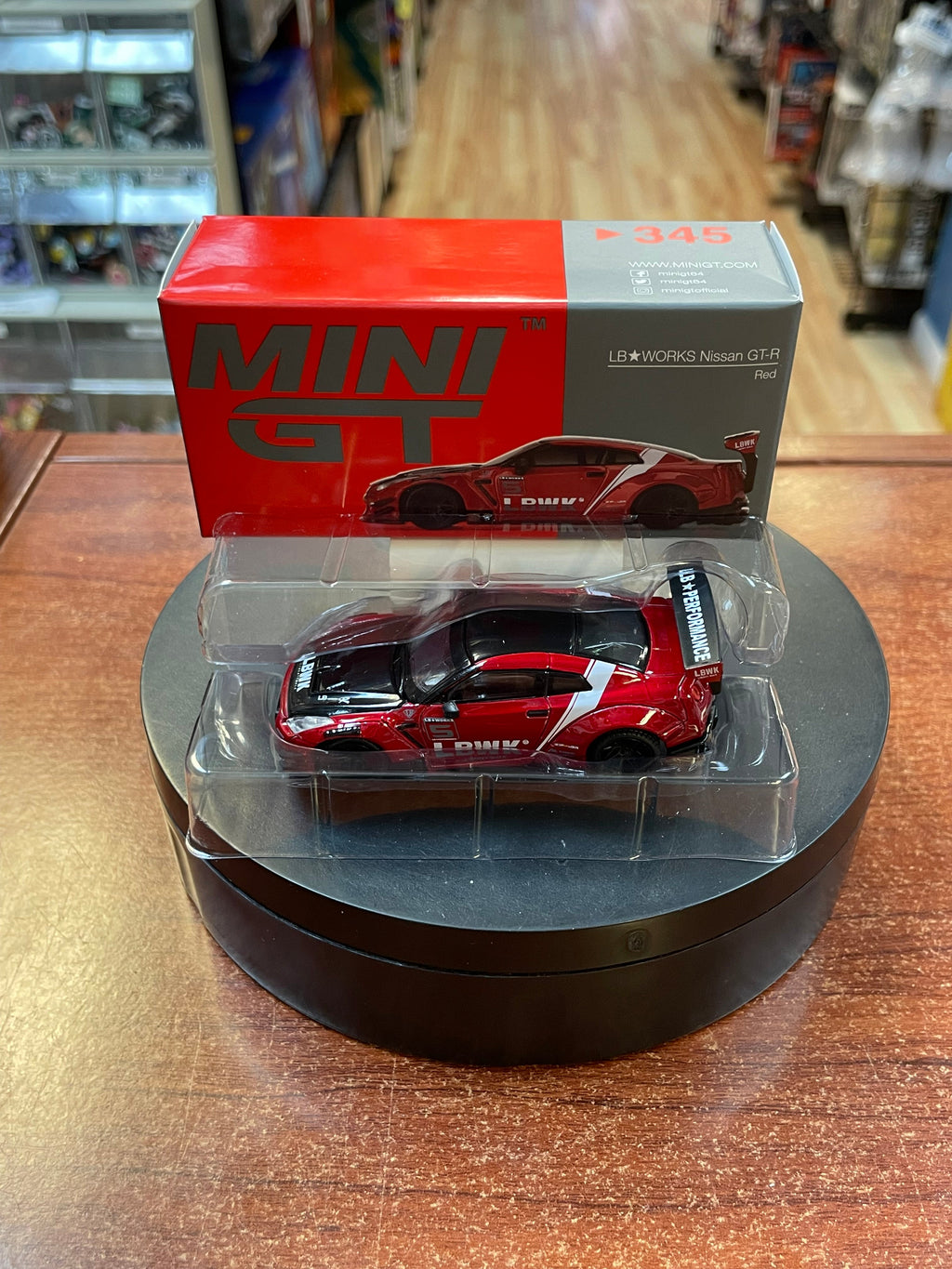 Nissan GT-R LB Works (Mini GT, Diecast ) product image 2, provided for visual reference and product detail review