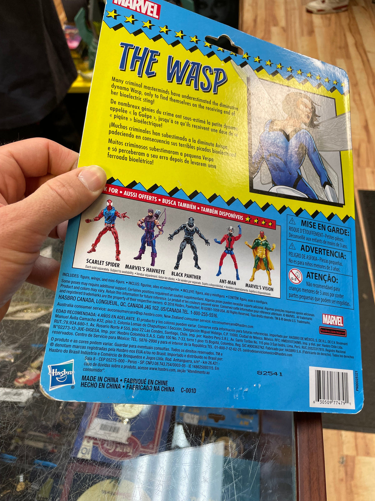 The Wasp Retro Card (Marvel Legends, Hasbro) SEALED product image 5, provided for visual reference and product detail review