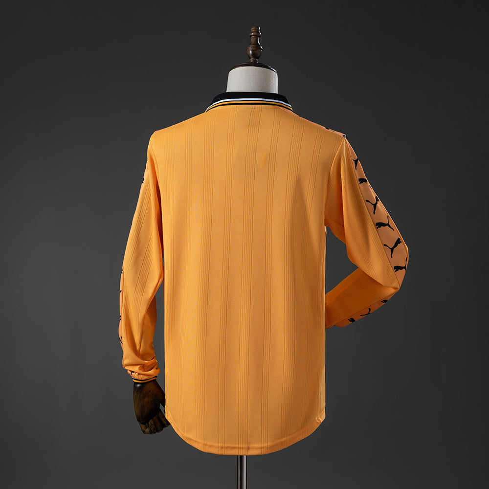 Retro Wolves Home Jersey 1998-99 Long Sleeves Football Kit product image 2