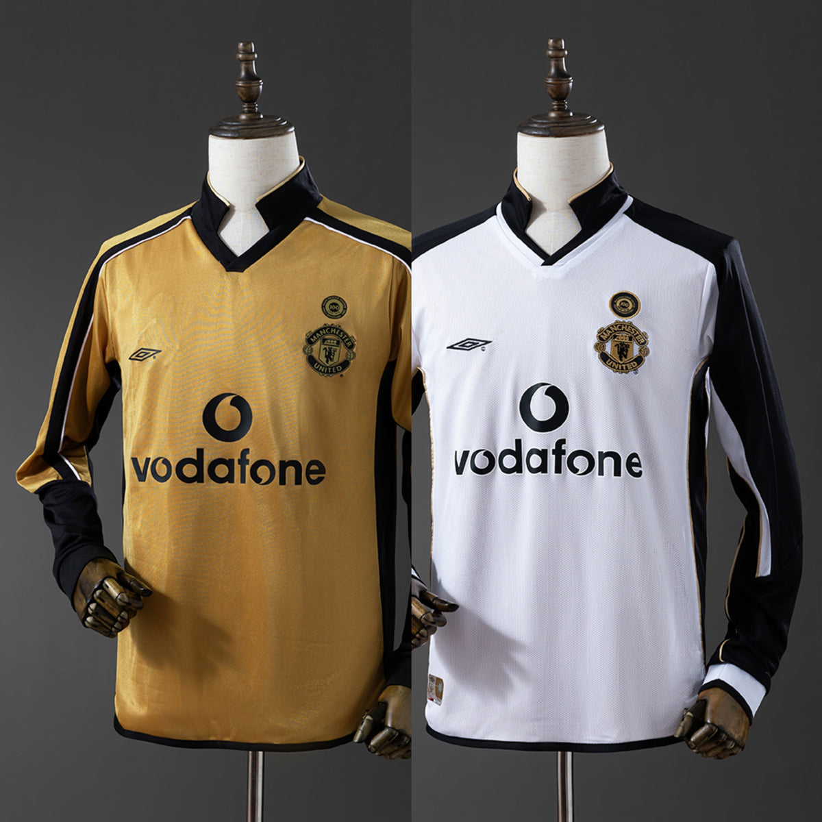Manchester United Jersey 2001-02 Double-sided Retro product image 1