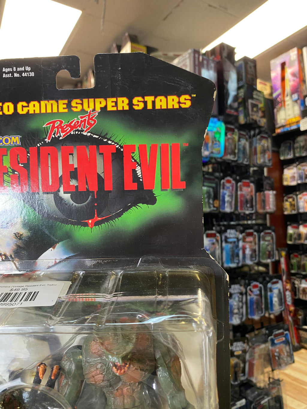 Hunter & Chimera (Vintage Resident Evil, Toybiz) SEALED product image 2, provided for visual reference and product detail