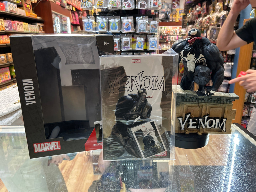 Venom PVC Statue (Mcfarlane Toys, Marvel) product image 1, provided for visual reference and product detail review