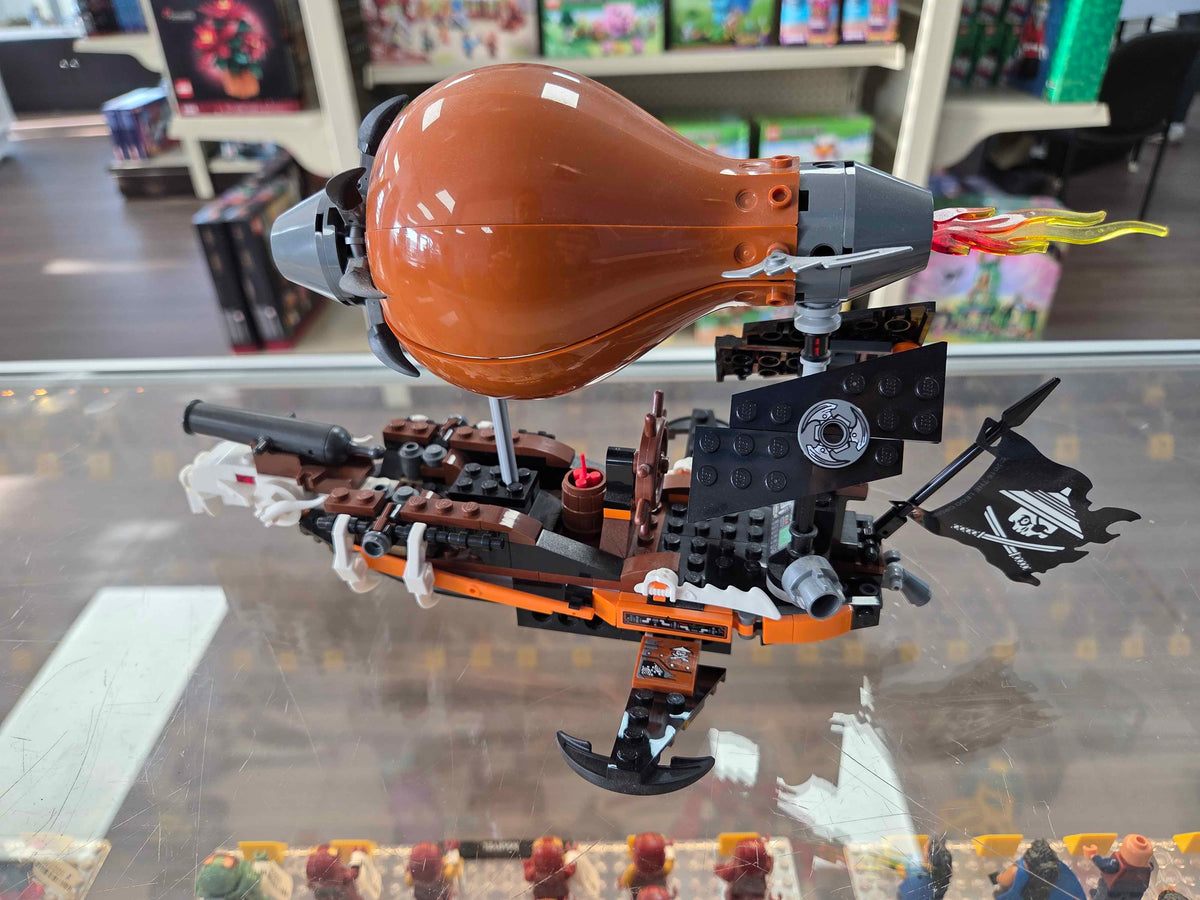 70603 Raid Zeppelin (Retired) (Previously Owned) product image 1, provided for visual reference and product detail review