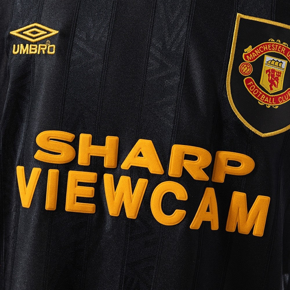Manchester United Jersey 1993-95 Away Retro Football Kit product image 5