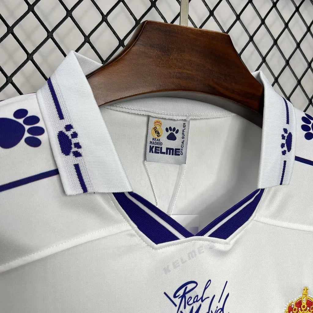 Retro Real Madrid Home Kit 1994/96 Long Sleeves Football product image 7
