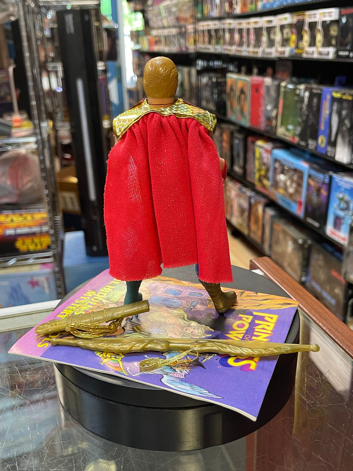 Bow with Comic (Vintage She-Ra, Mattel) Complete product image 4, provided for visual reference and product detail review