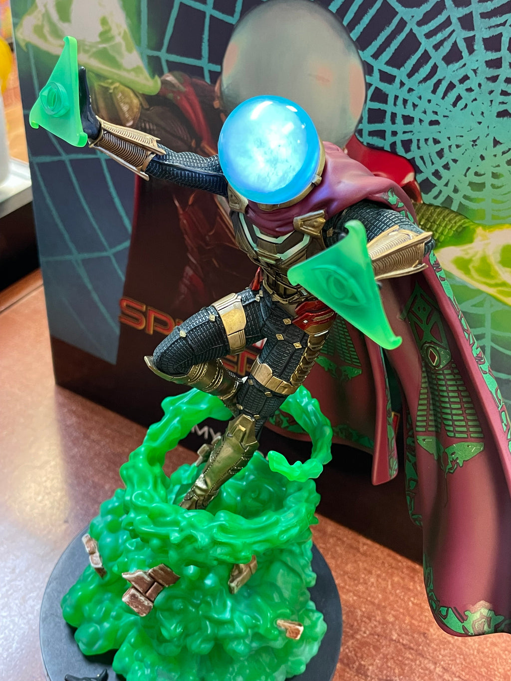 Mysterio BDS Art Scale 1/10 (Marvel Spider-Man Far From Home, Iron Studios) COMPLETE product image 8, provided for visual