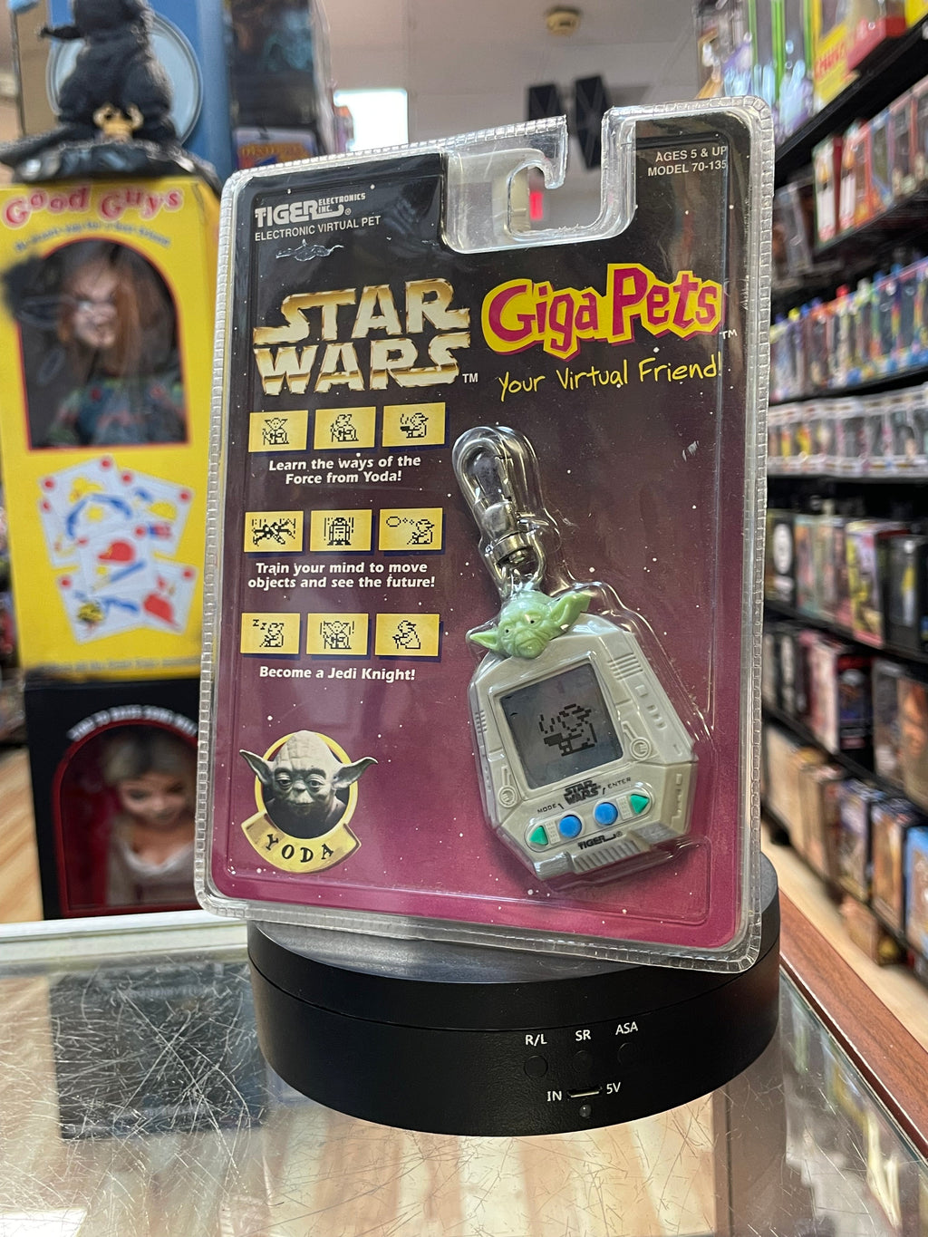 Yoda Giga Pets (Vintage Star Wars, Tiger Electronics) SEALED product image 2, provided for visual reference and product
