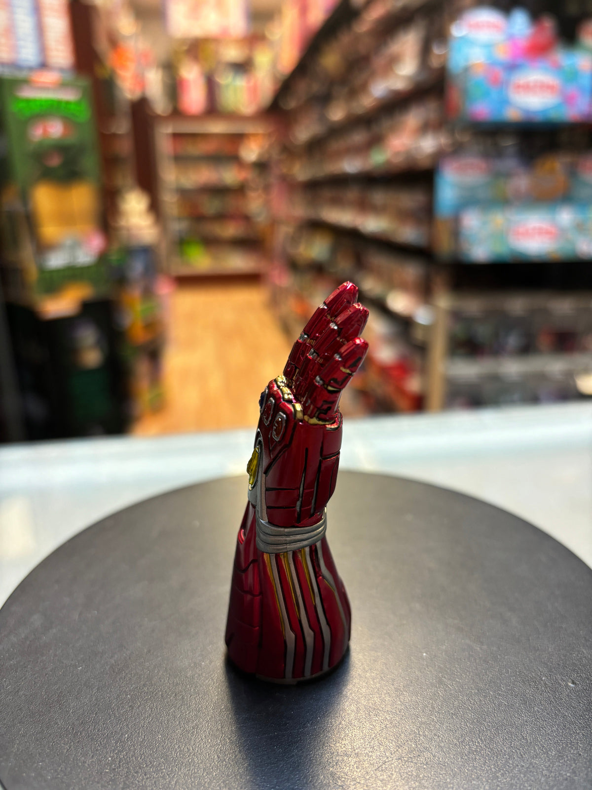Rocket Racoon Infinity Gauntlet 1/6 Scale MMS548 (Marvel Avengers, Sideshow) product image 4, provided for visual reference