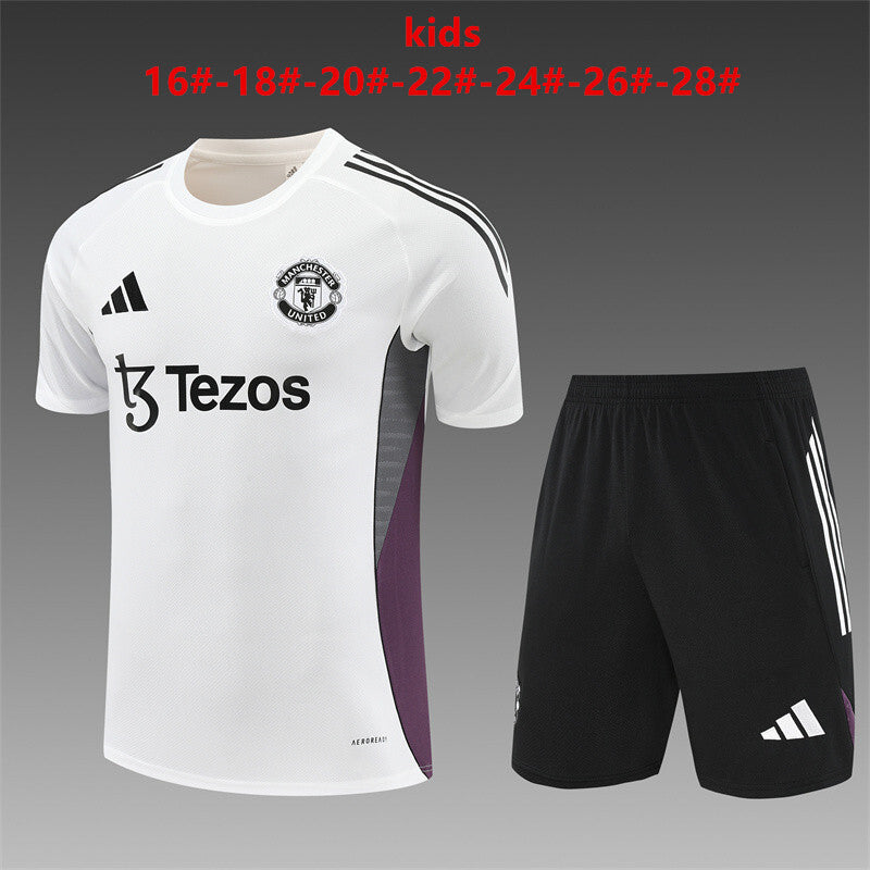Kids Manchester United Training Tracksuits 25/26 Football product image 1