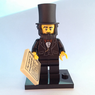 coltlm-5 Abraham Lincoln, The LEGO Movie product image 1, provided for visual reference and product detail review