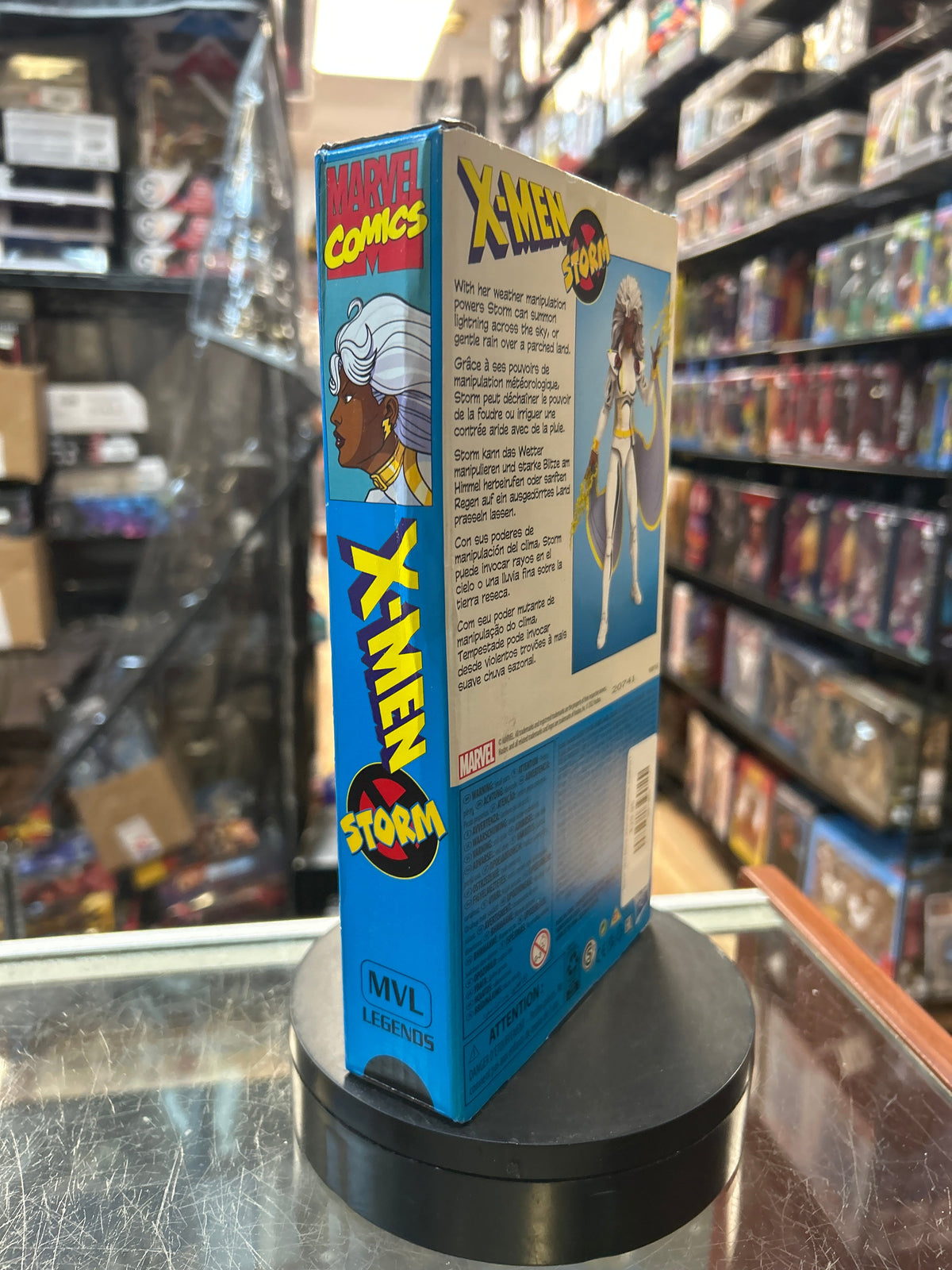 Storm -VHS Retro- (Marvel Legends, Hasbro) **SEALED** product image 5, provided for visual reference and product detail
