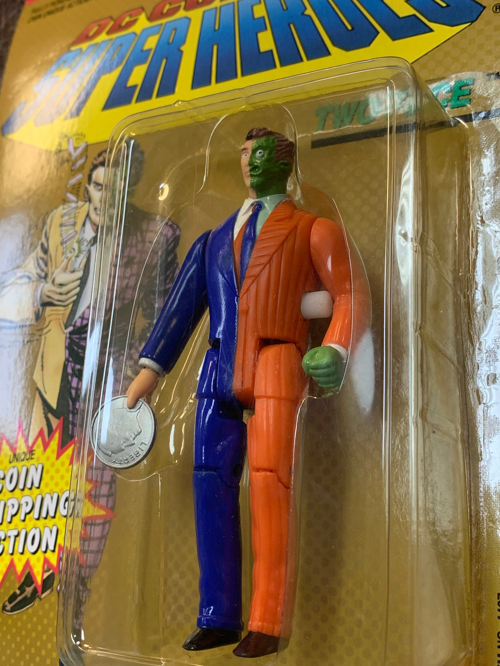 Two Face with Coin Action 0016 (VIntage DC Superheroes, Toybiz) SEALED product image 3, provided for visual reference and