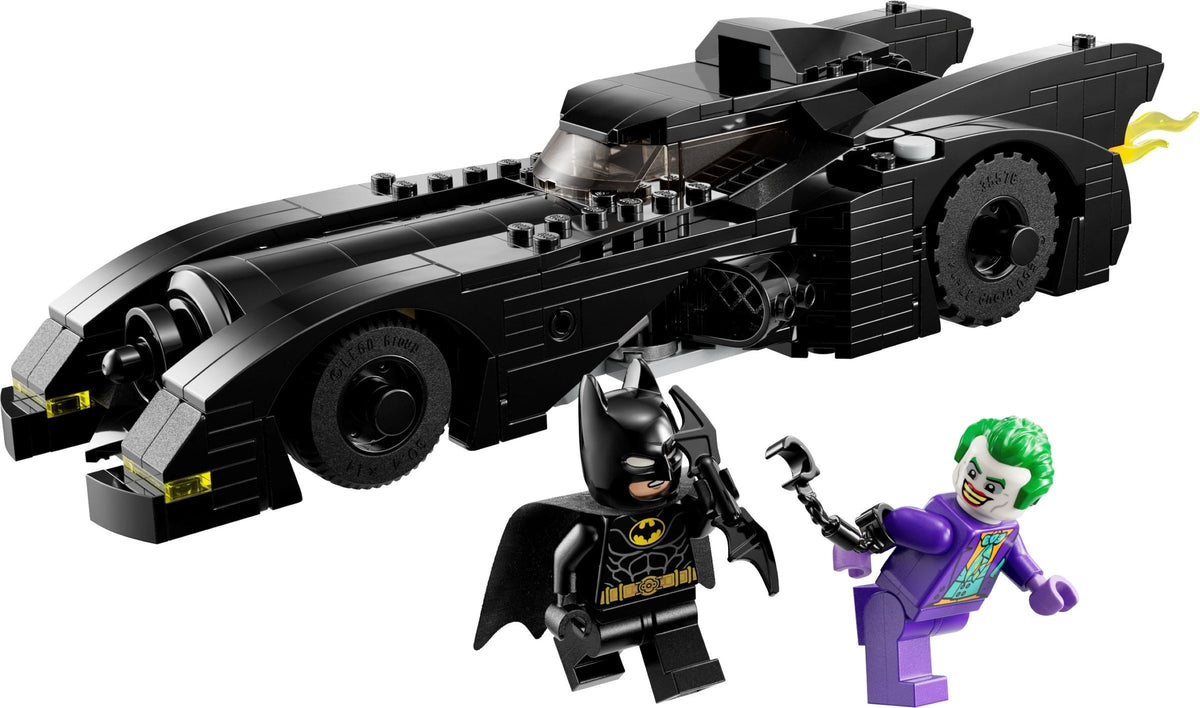 76224 Batmobile™: Batman™ vs. The Joker™ Chase (Retired) (New Sealed) product image 2, provided for visual reference and