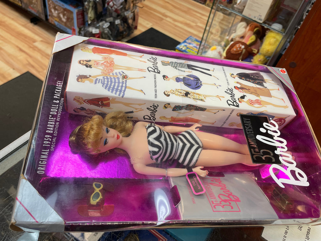 35th Anniversary Blonde #11590 (Vintage Barbie, Mattel) **SEALED** product image 6, provided for visual reference and