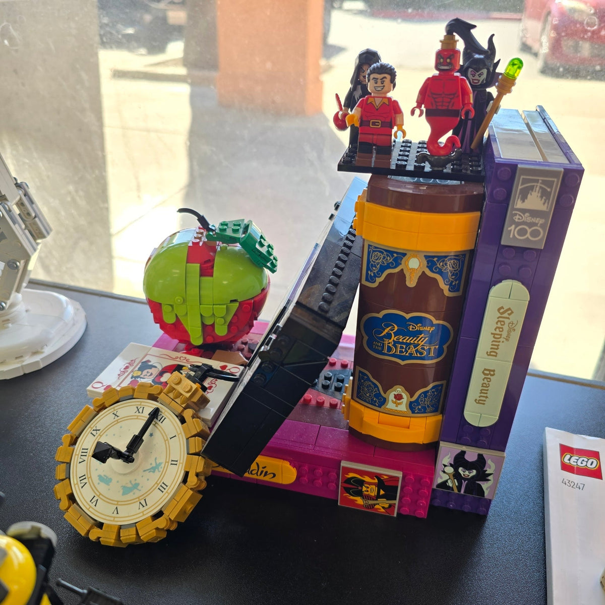 43227 LEGO Disney: Villain Icons (Previously Owned) (Retired) product image 1, provided for visual reference and product
