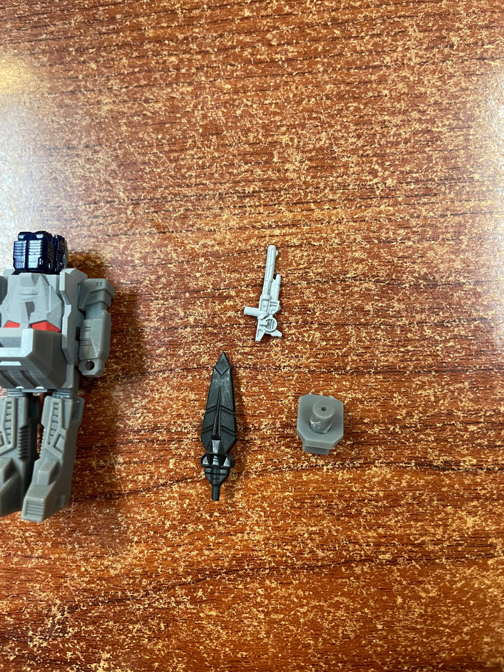 Toyworld TW-H04 Infinitor With Extra Headmaster (Transformers KO, 3rd Party) COMPLETE product image 11, provided for visual