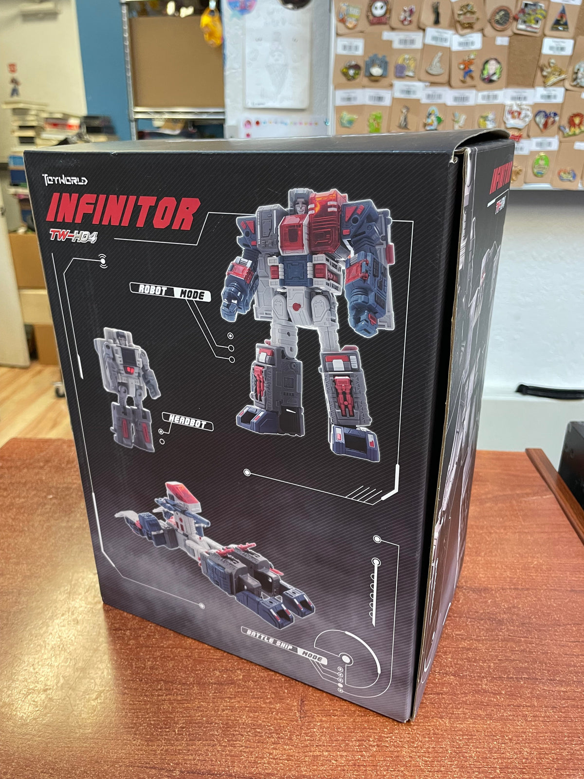 Toyworld TW-H04 Infinitor With Extra Headmaster (Transformers KO, 3rd Party) COMPLETE product image 28, provided for visual