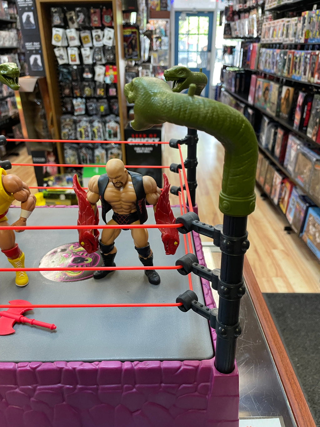 RattleSnake Mountain (WWE MOTU, Mattel) **COMPLETE** product image 4, provided for visual reference and product detail review