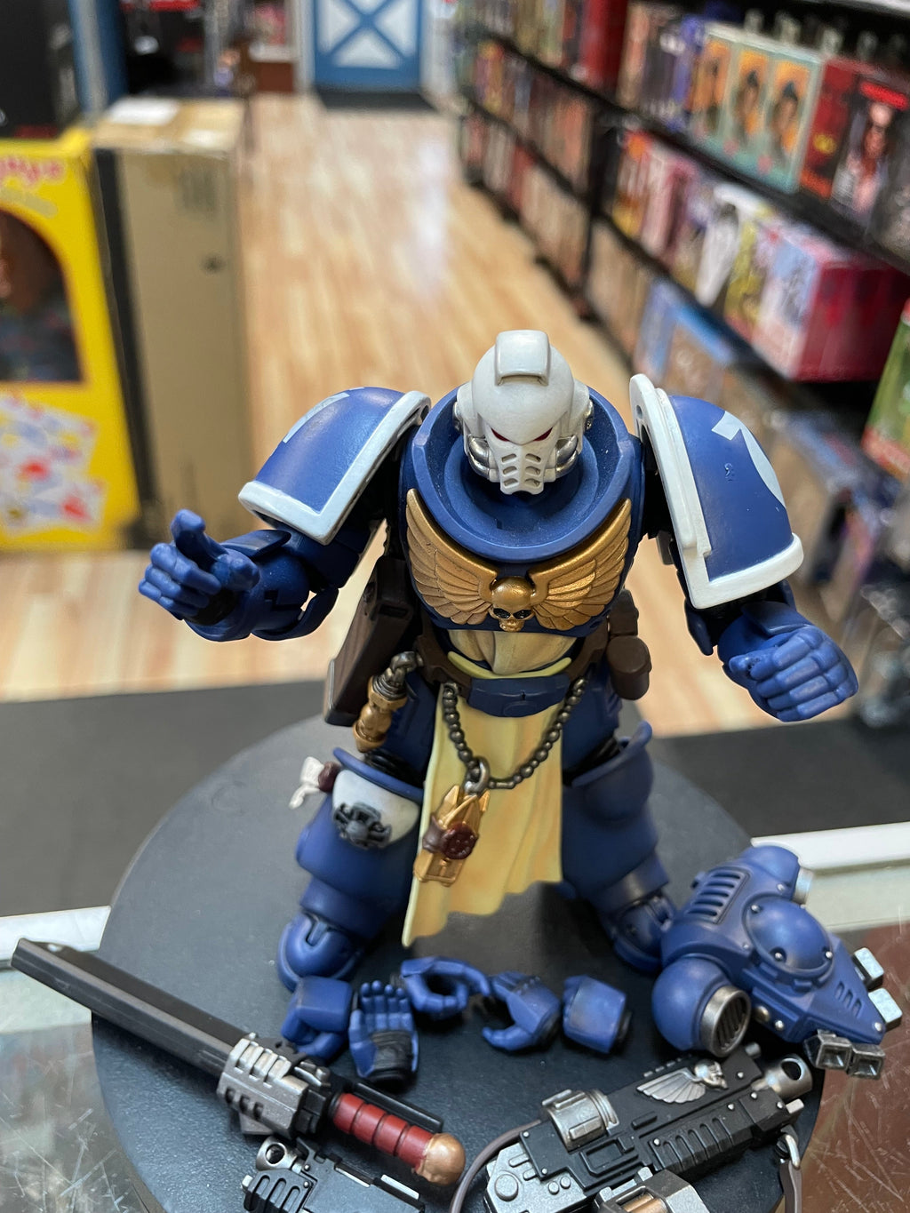 Ultramarines Sternguard Veteran (Warhammer 40K, Joytoy) **COMPLETE** product image 4, provided for visual reference and