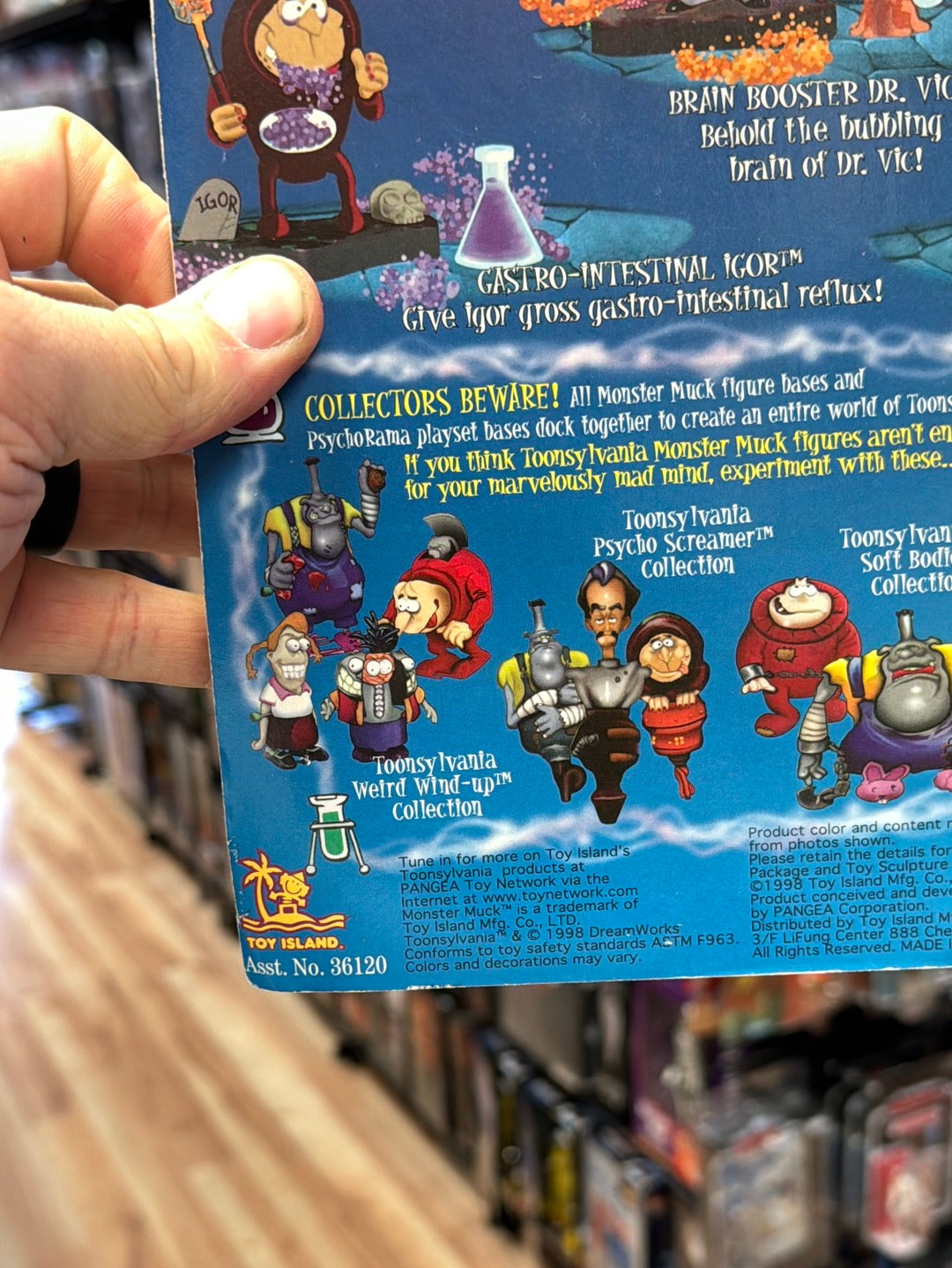 Brain Booster Dr Vic (Vintage Toonsylvania, Toy Island) SEALED product image 13, provided for visual reference and product