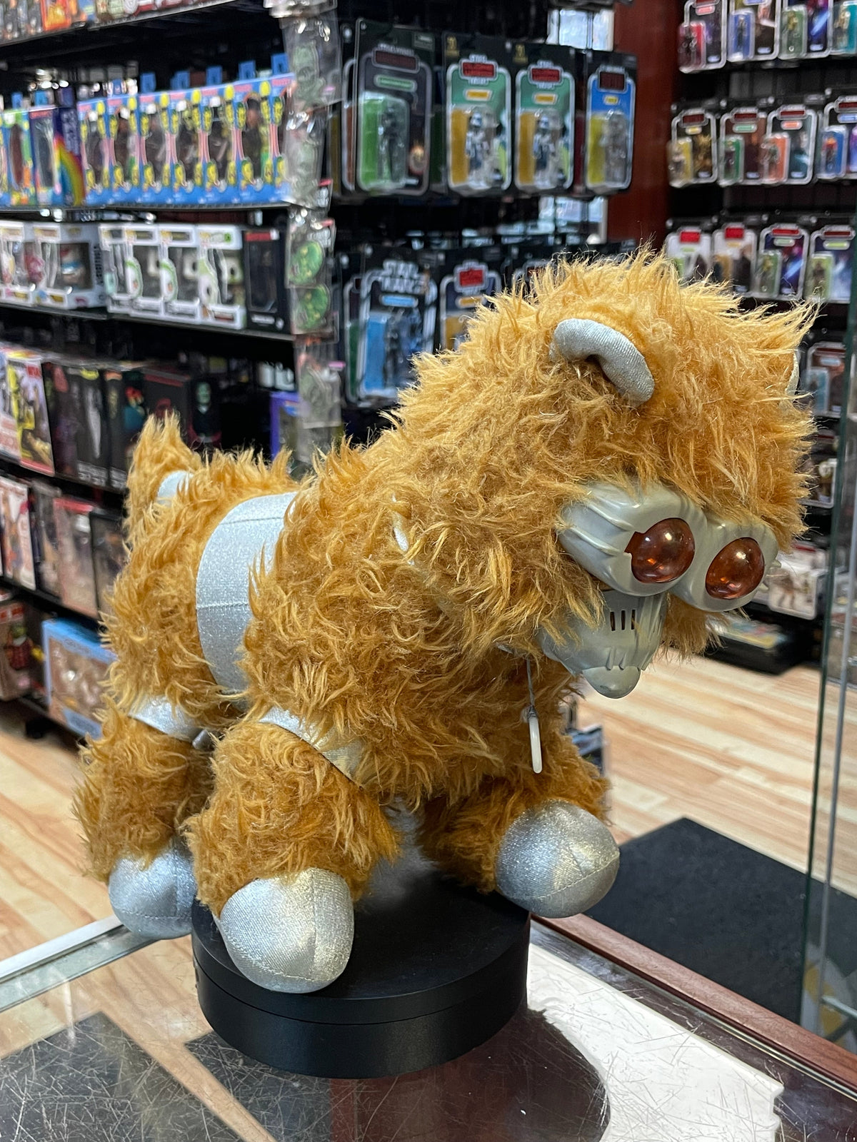 Talking Daggit Plush (Vintage Battlestar Galactica, Mattel) product image 1, provided for visual reference and product