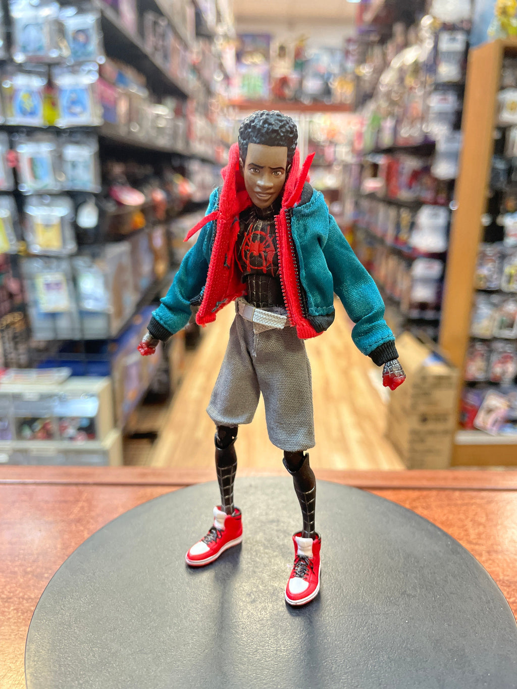 Miles Morales NO. 107 (Mafex, Spider-Man Into The Spider-verse) product image 3, provided for visual reference and product