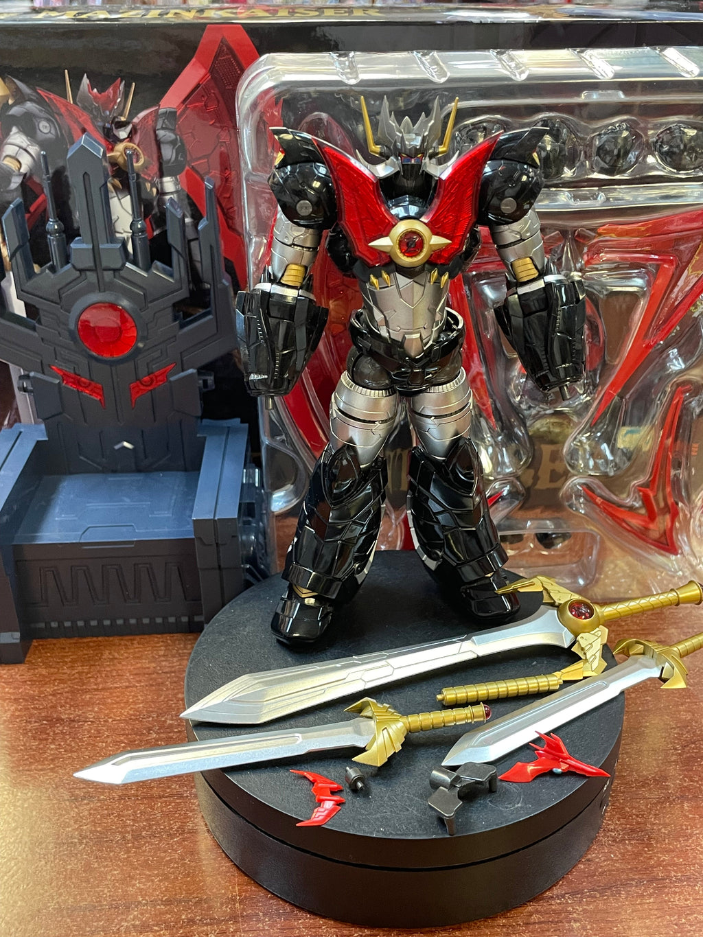 Mazinkaizer With Throne (Goodsmile Company Hagane Works, Sentinel) OPEN BOX product image 5, provided for visual reference