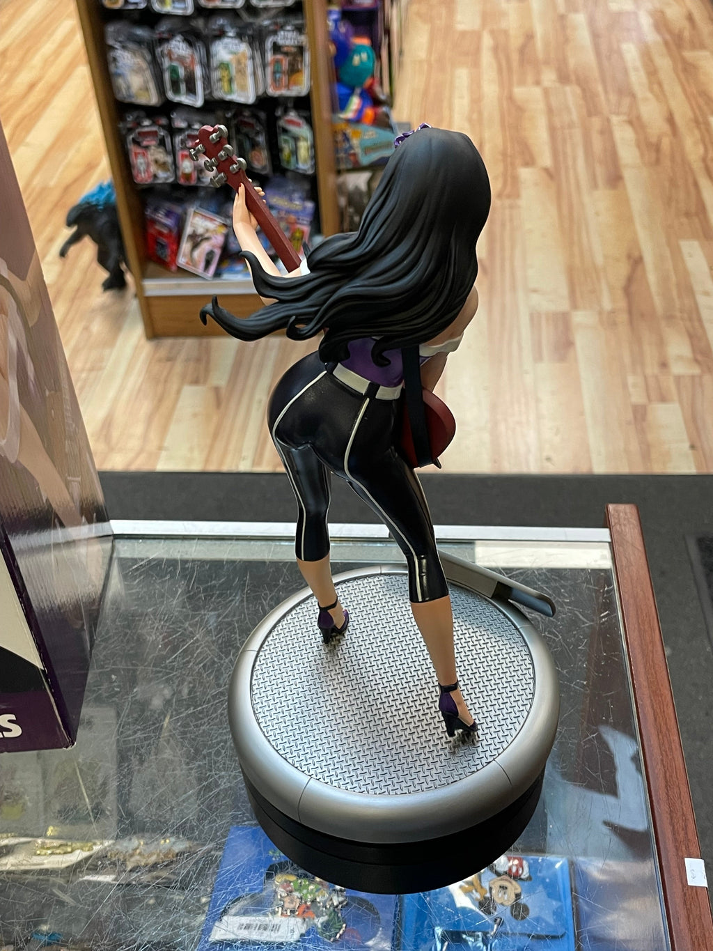 The Huntress DC Bombshells Statue (DC Collectibles, DC Direct) COMPLETE product image 10, provided for visual reference and