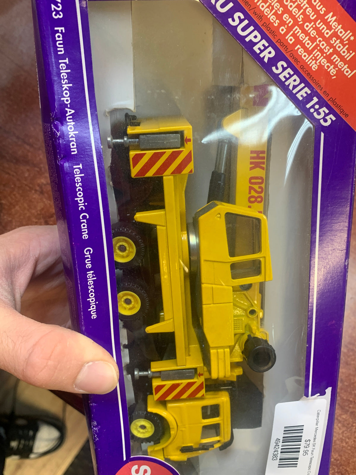 Caterpillar Mercedes SK Faun Telescopic Crane 1/55 Scale ( Vintage SIKO, CAT) product image 11, provided for visual
