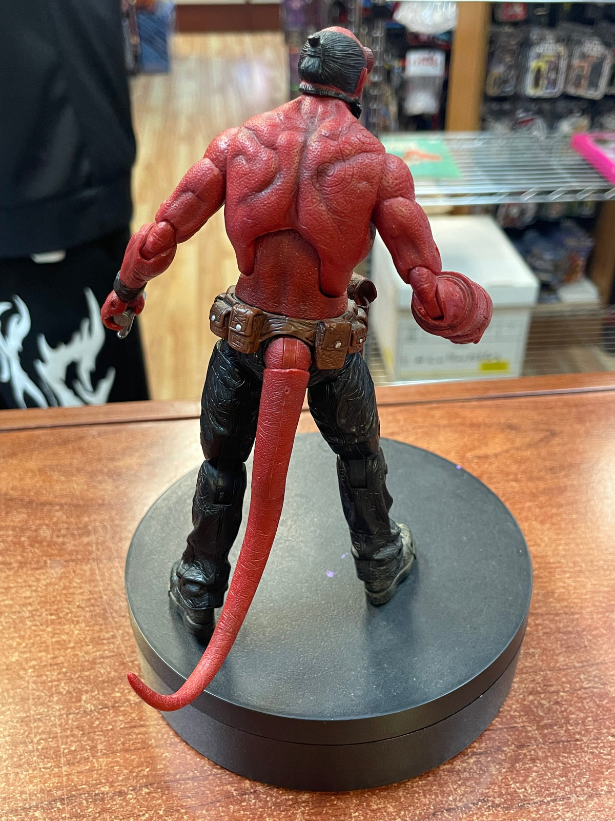 Hellboy No Horns 2007 (Hellboy, Gentle Giant) INCOMPLETE product image 3, provided for visual reference and product detail