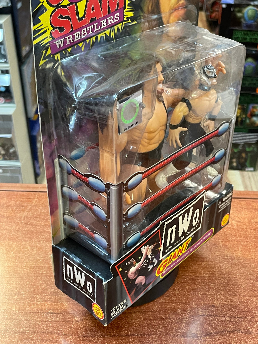 Giant with Rey Mysterio (WCW Smash N' Slam, Toybiz) **SEALED** product image 4, provided for visual reference and product