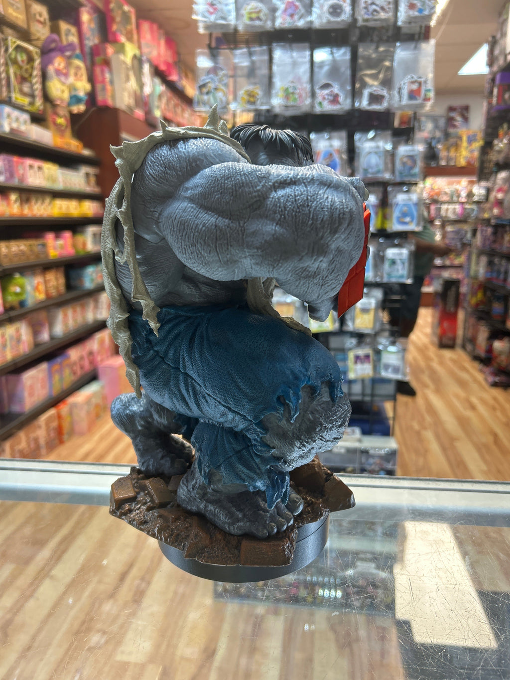The Incredible Hulk PVC Statue (Mcfarlane Toys, Marvel) product image 3, provided for visual reference and product detail