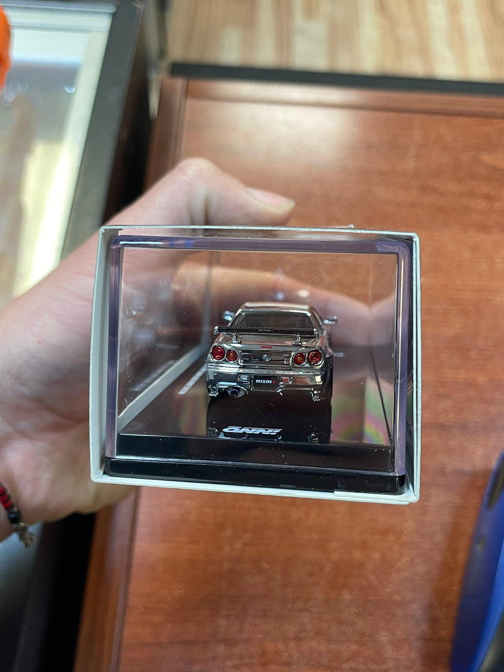 Nissan Skyline GT-R NISMO Chrome (Inno64, Diecast ) **EXCLUSIVE** product image 4, provided for visual reference and product
