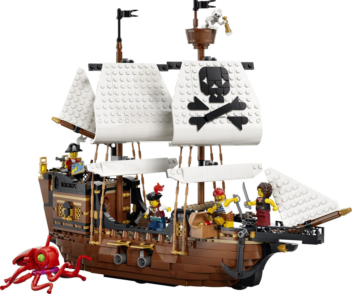 31387 Iconic Pirate Ship product image 2, provided for visual reference and product detail review