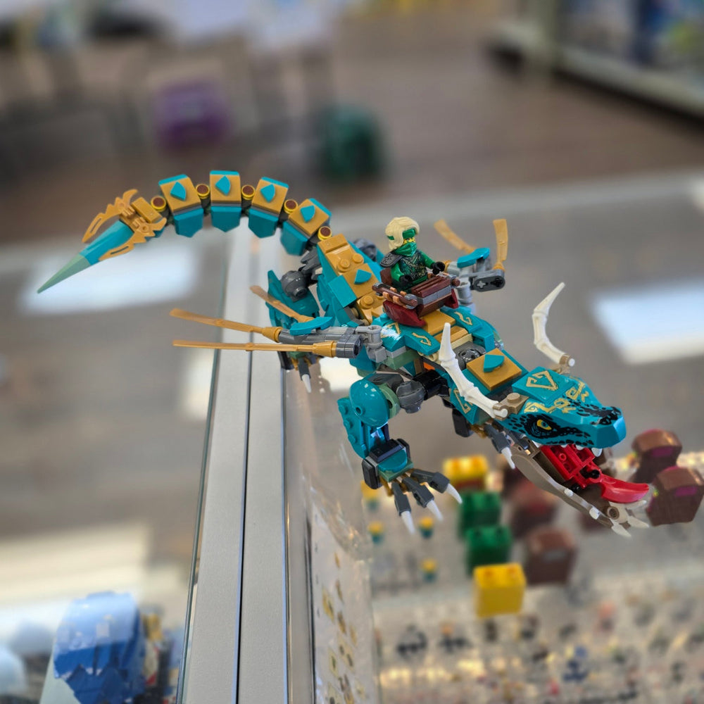 71746 Jungle Dragon (Retired) (Previously Owned)