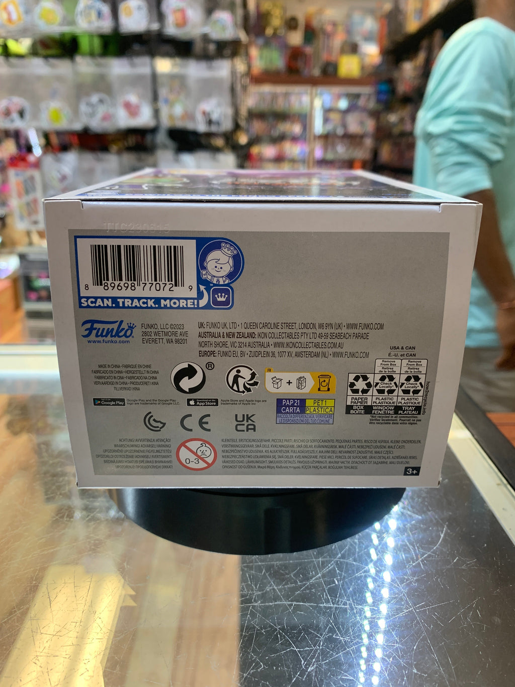 Freddy as Zombie GITD LE 4500 (Funko Pop, Freddy Funko) product image 6, provided for visual reference and product detail