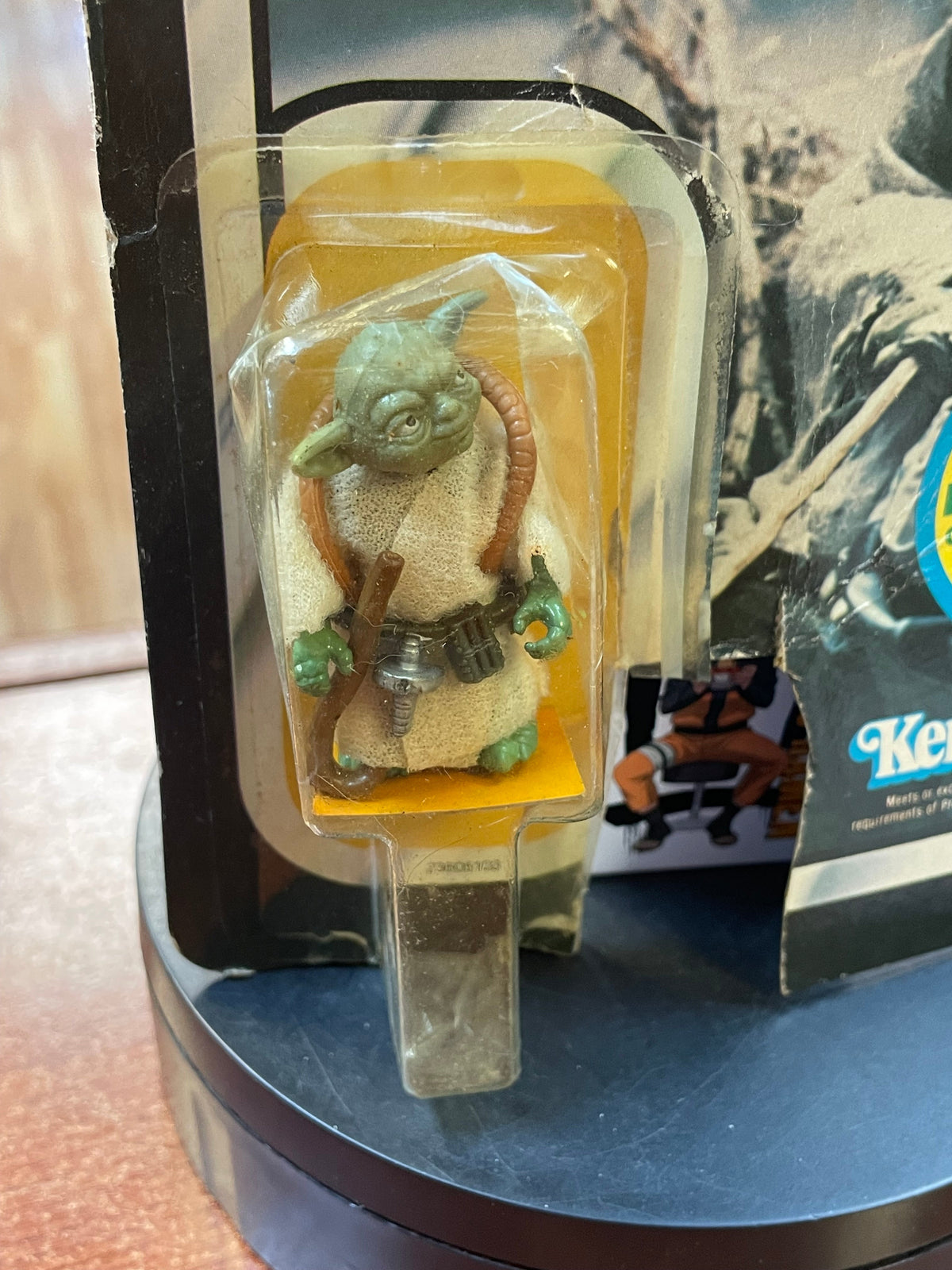 Brown Snake Yoda with Card ESB 9509 (Vintage Star Wars, Kenner) **Open Card** product image 6, provided for visual reference