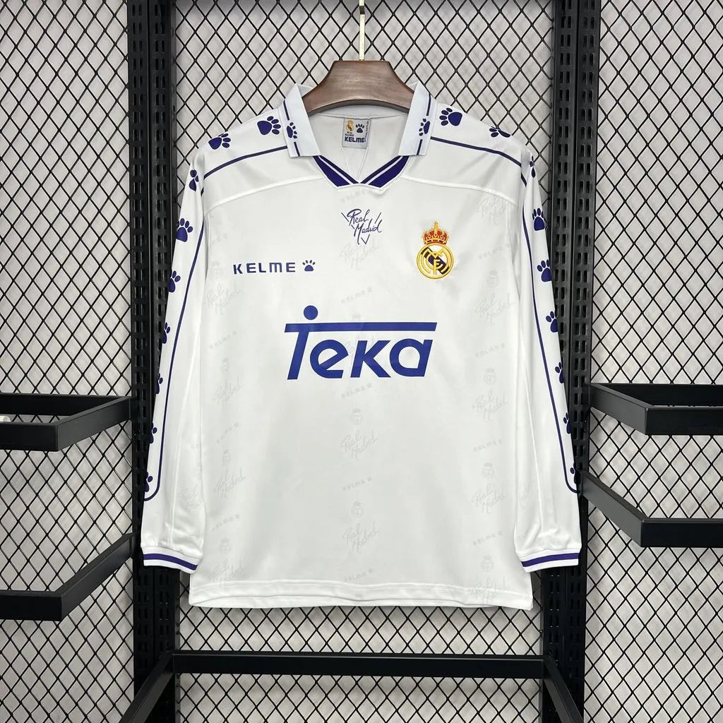 Retro Real Madrid Home Kit 1994/96 Long Sleeves Football product image 1
