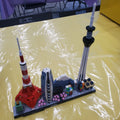 21051 LEGO Architecture: Tokyo (Retired) (Previously Owned) product image 1, provided for visual reference and product
