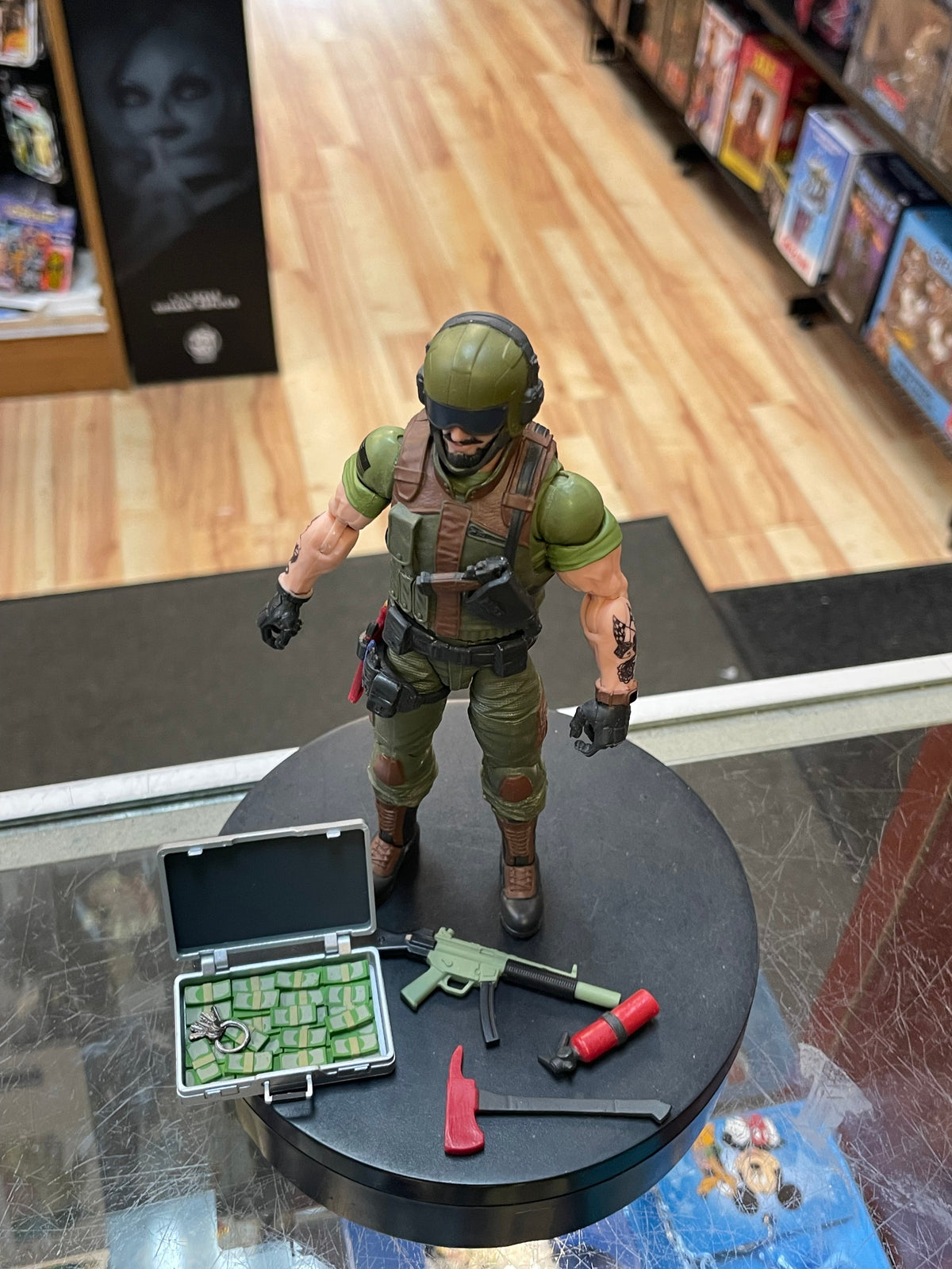 Clutch #112 (GI Joe Classified Series, Hasbro) INCOMPLETE product image 7, provided for visual reference and product detail