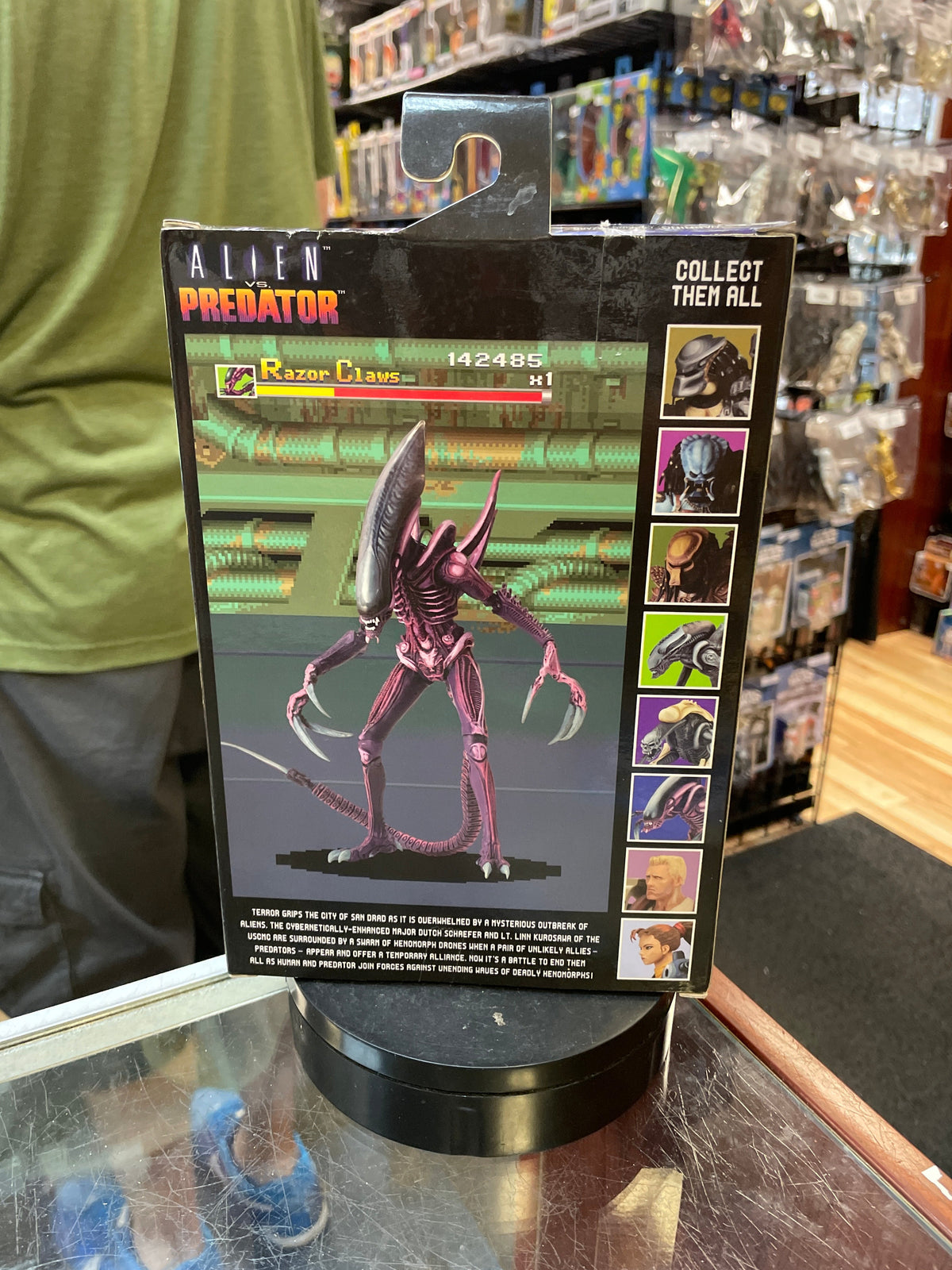 Razor Claws Alien (NECA, Predator vs Alien) **SEALED** product image 2, provided for visual reference and product detail