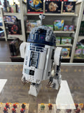 75379 R2-D2™ (Previously Owned) product image 1, provided for visual reference and product detail review