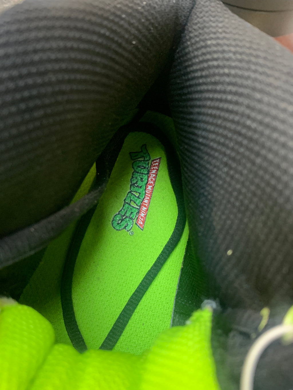Glow in the Dark Kids Womans Sneakers SZ 6 (Vintage TMNT Ninja Turtles, API ) product image 14, provided for visual