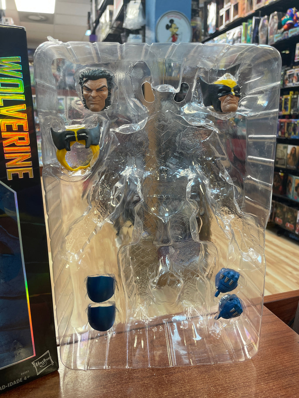 Wovlerine -Deluxe 12"- (Marvel Legends, Hasbro) **COMPLETE** product image 2, provided for visual reference and product