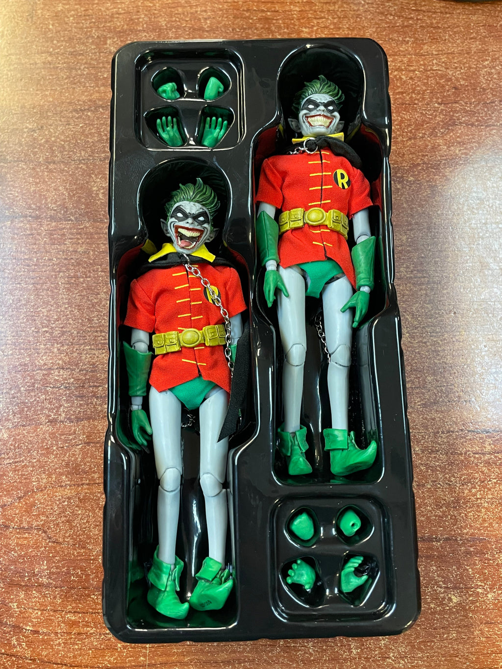 Batman Who Laughs & Robin DAH-063DX (Beast Kingdom, DC) COMPLETE product image 14, provided for visual reference and product