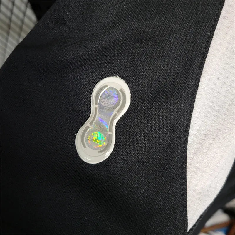 Long Sleeves Away Real Madrid Jersey 06/07 Retro Football product image 8