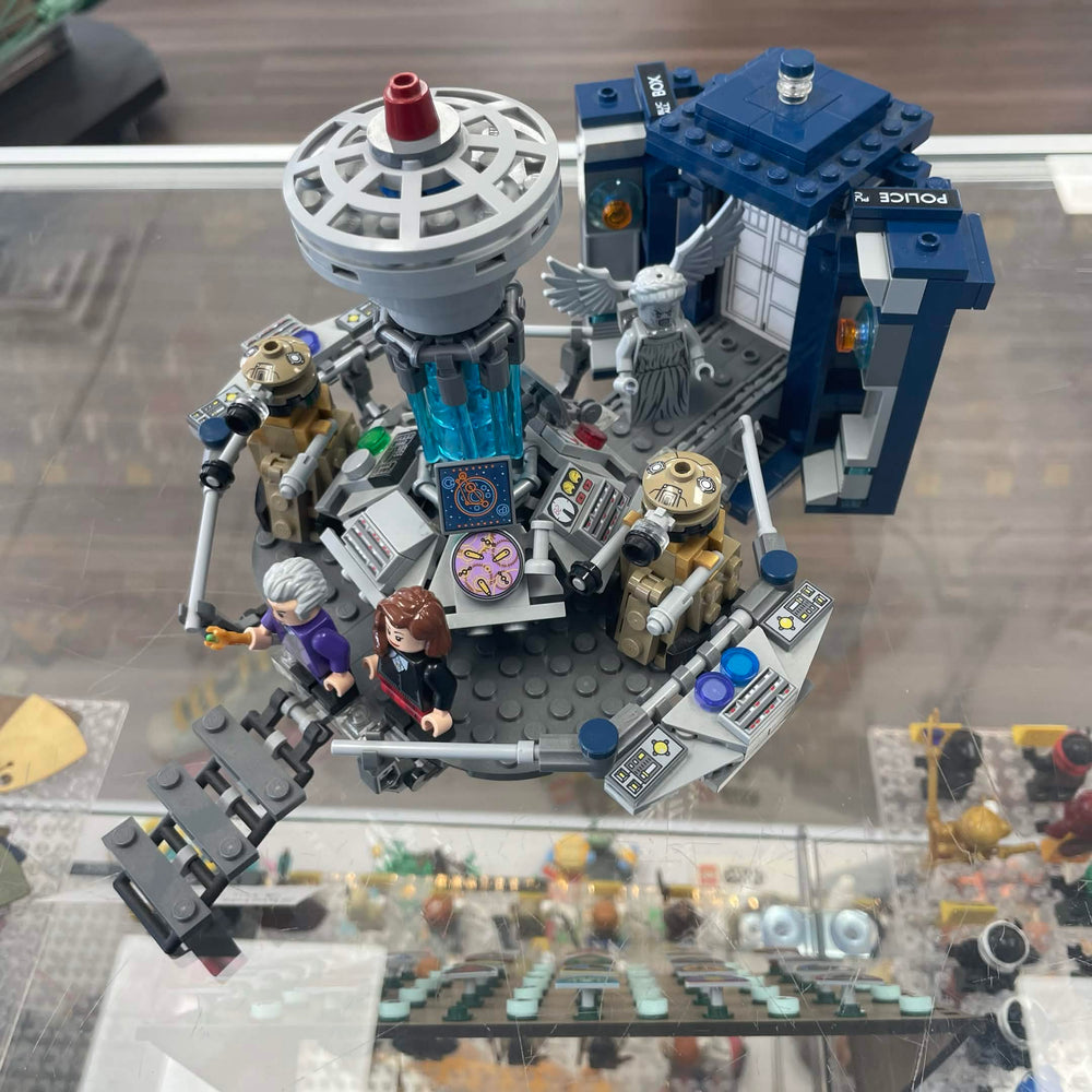 21304 Doctor Who (Retired) (Previously Owned)