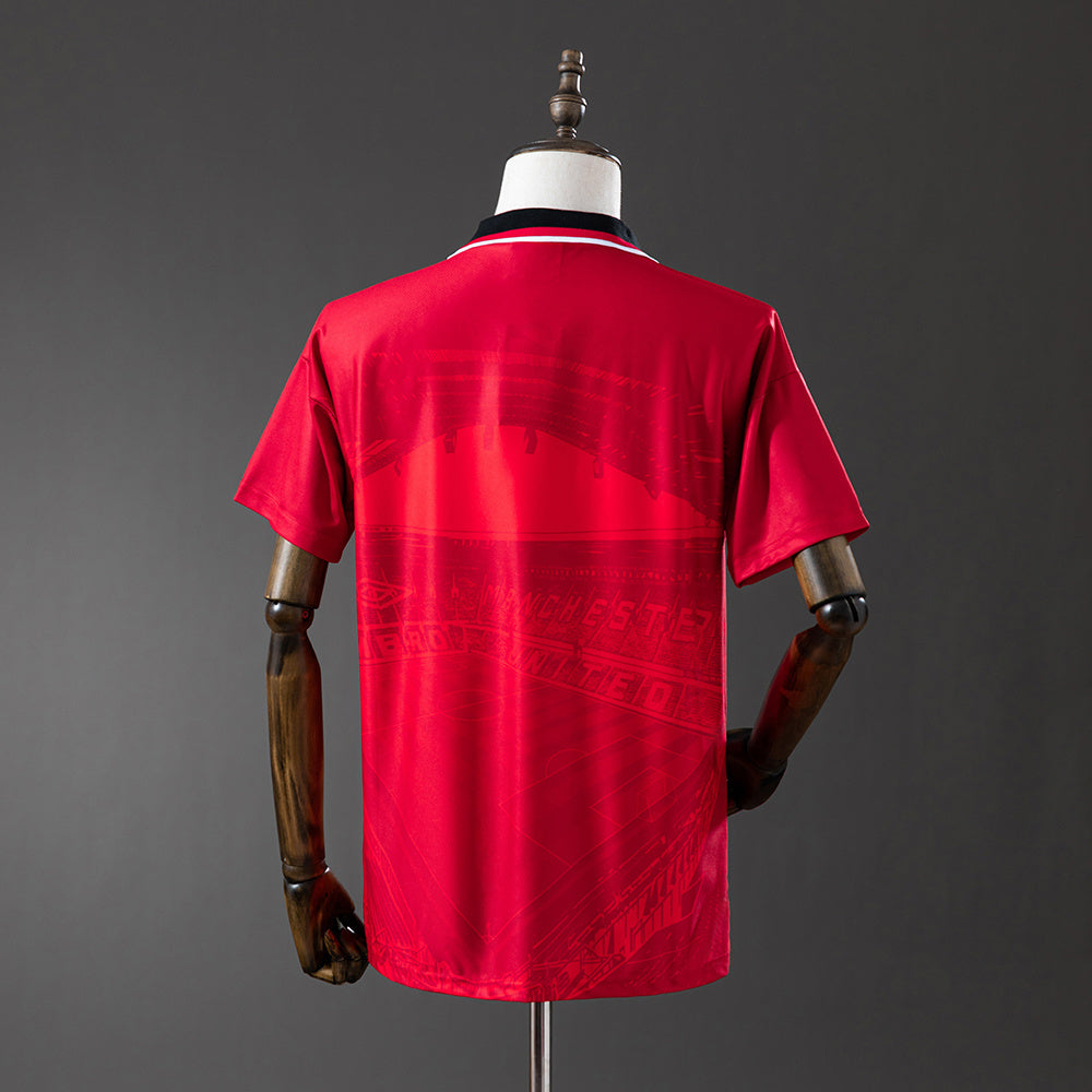 Manchester United Jersey 1994-96 Home Retro Kit product image 2